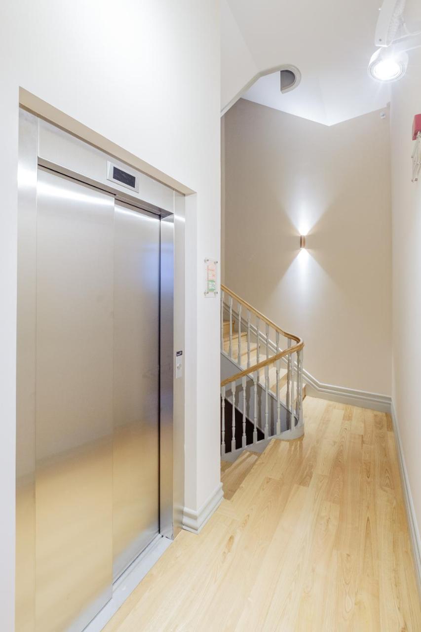 Boutique Rentals - Toledos One & Only Apt In Historical Center Of Oporto Esterno foto