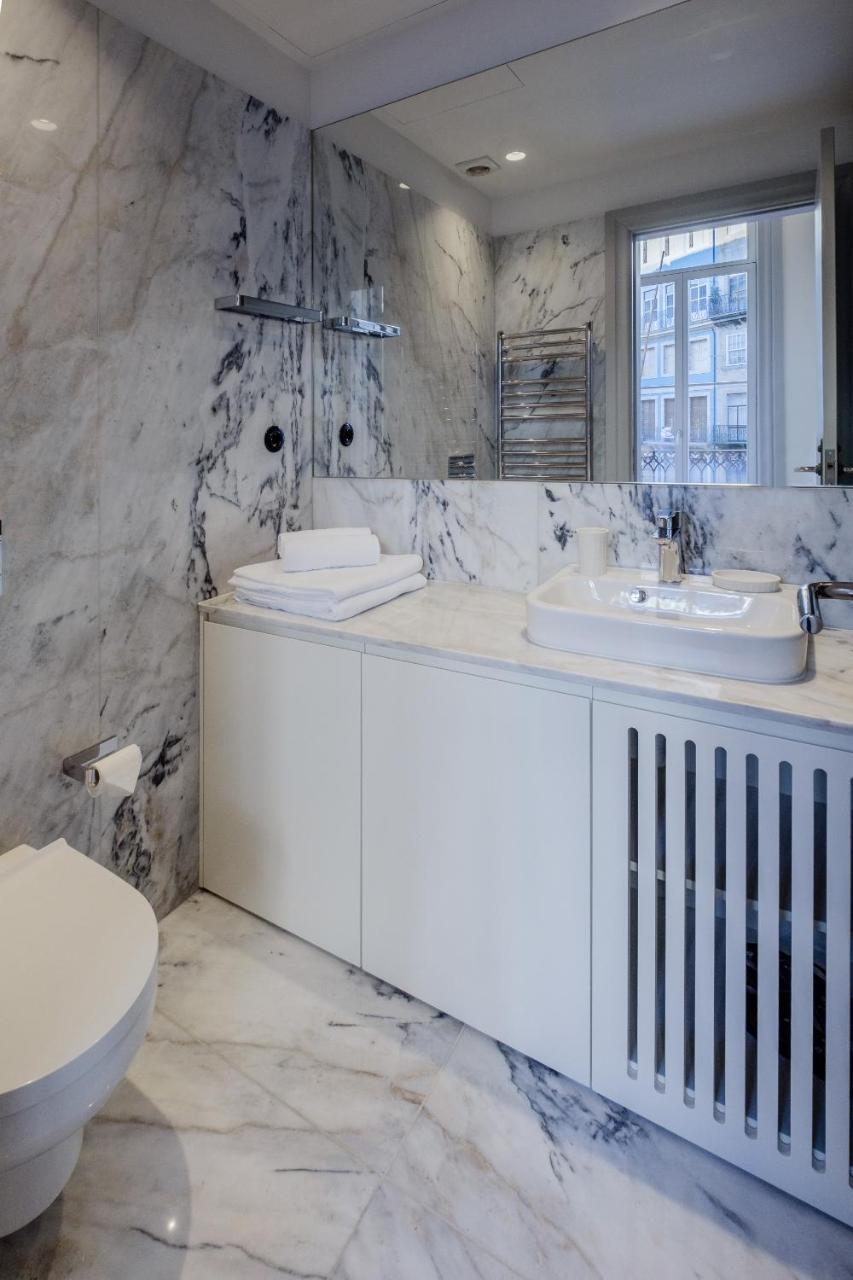 Boutique Rentals - Toledos One & Only Apt In Historical Center Of Oporto Esterno foto